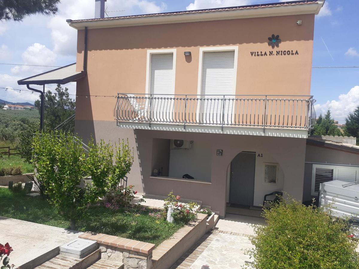 Villa Nonno Nicola 蒙泰内罗迪比萨恰 外观 照片